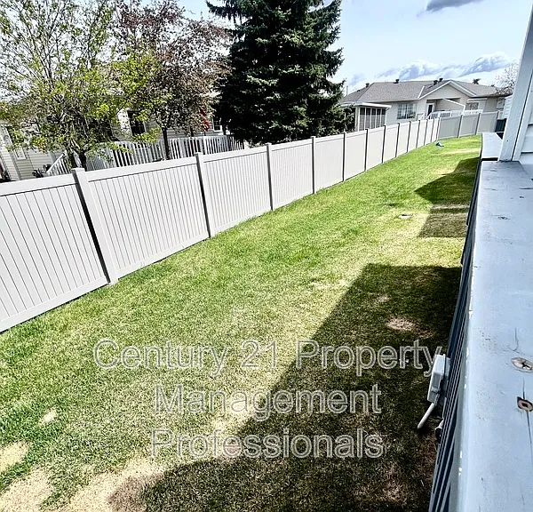 1033 Youville Dr NW #29 — Photo 10