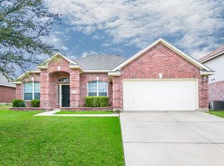 2115 Boulder Ridge Trl, Mansfield, TX 76063