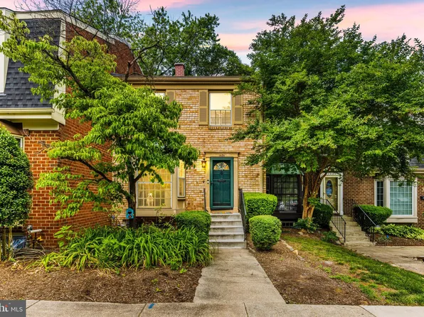 1484 Carlyle Ct, Crofton, MD 21114