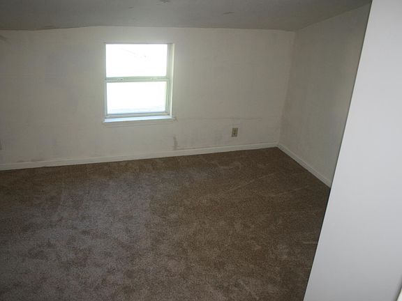 5th image of 48 Pennsylvania Ave