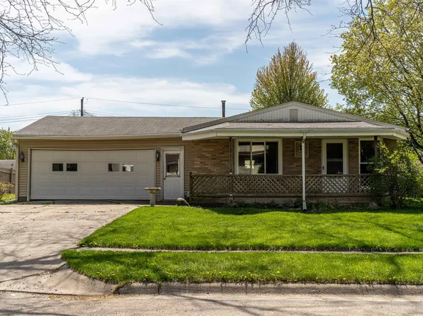 111 W Shirley Ave, Rochelle, IL 61068