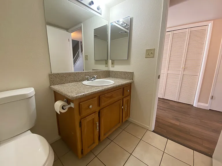 2600 Brookside Dr #23 — Photo 14