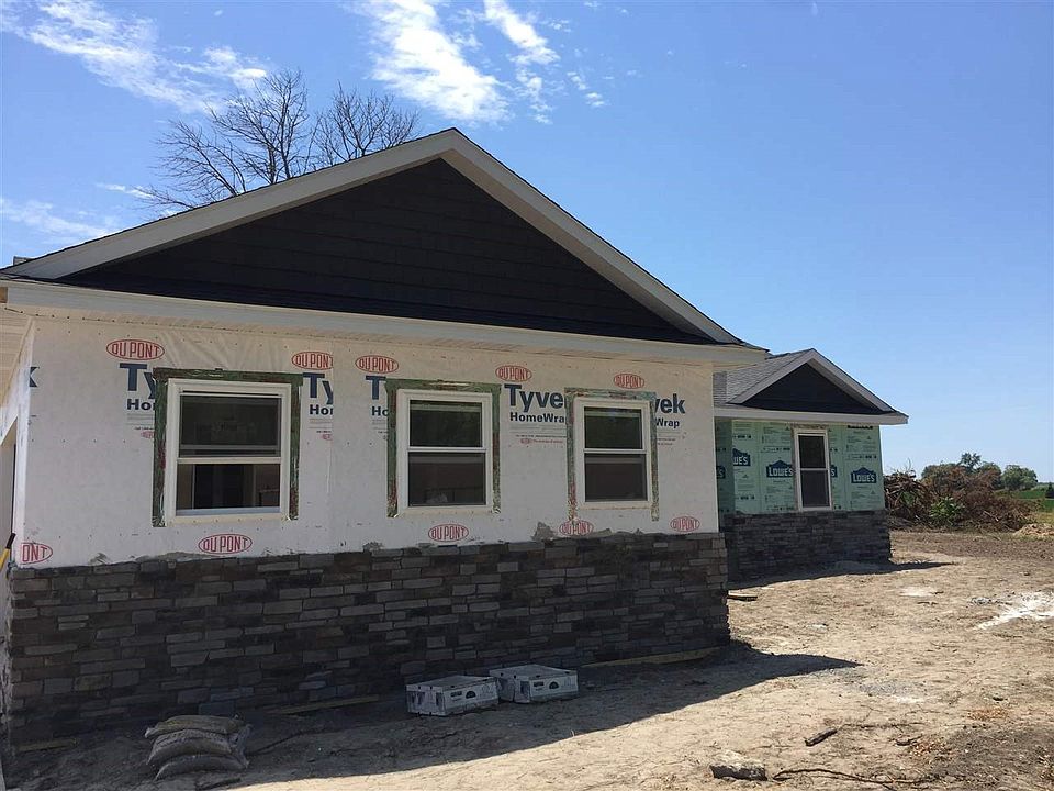 2nd image of 1107 W German Rd