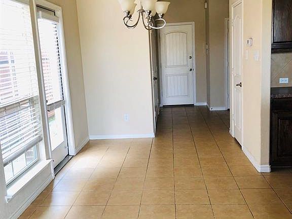 5th image of 4912 Stray Creek Ln