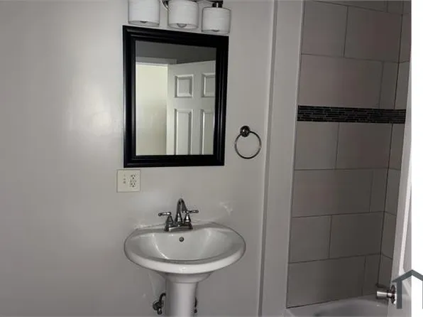 9025 S Carpenter St #1, Chicago, IL 60620