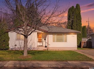 2129 Cairns AVENUE, Saskatoon, SK S7J 1T5