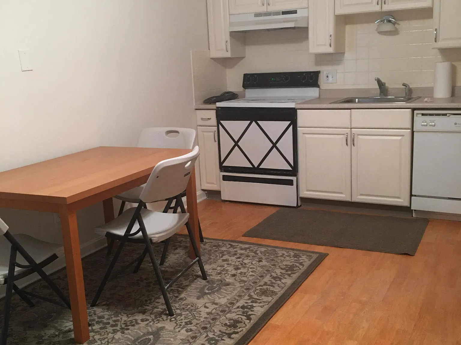 94 Beacon St — Photo 4