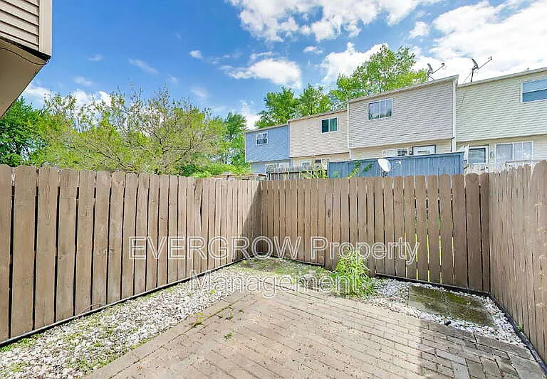3741 Lima Ct — Photo 24