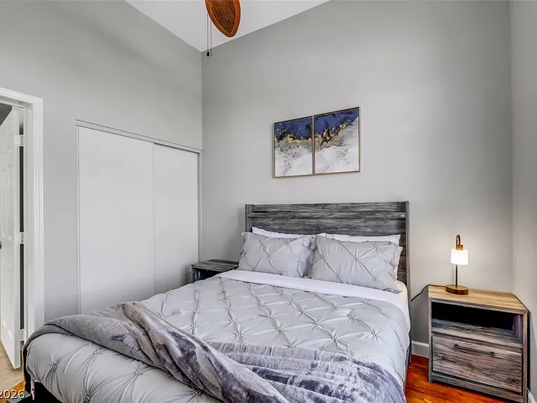 7855 Windward Rd — Photo 32