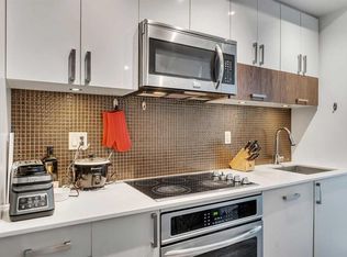 550 N Riverfront Ave SE #707, Calgary, AB T2G 1E5