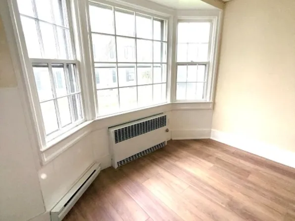 100 Main St #3, Newton, NJ 07860