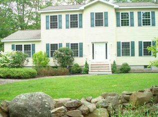 11 Robin Ln, Kennebunkport, ME 04046