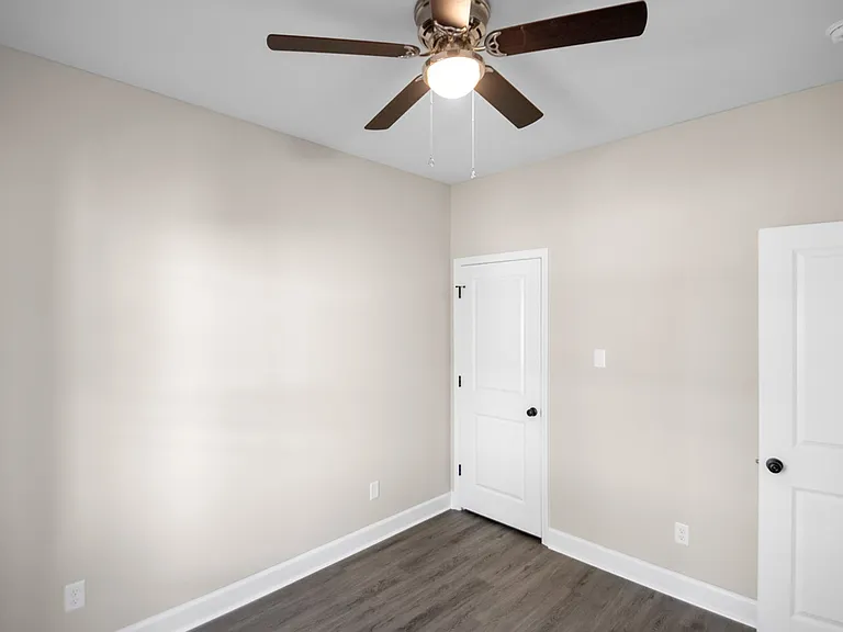 1523 S Cedar St — Photo 20