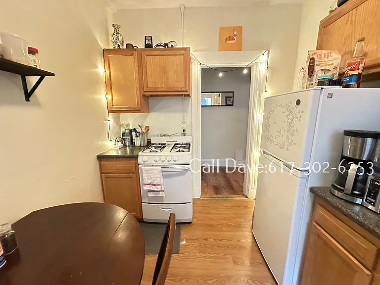 1634 Commonwealth Ave #3 — Photo 2