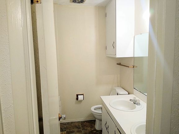 5th image of 1400 NE Mustang Dr #4