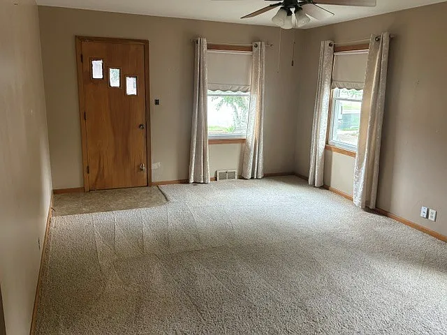 807 N Ave — Photo 5