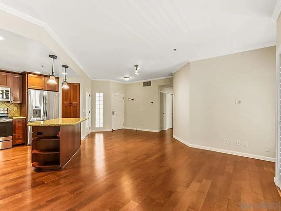 3rd image of 655 Columbia St Unit 310