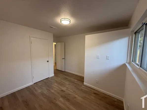 885 Del Monte Ct, Manteca, CA 95336