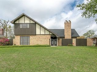 521 Orchard Dr, Lake Charles, LA 70605