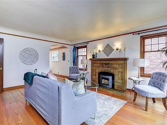 3rd image of 7316 Earl Ave NW