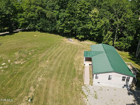3rd image of 5890 Accomack Rd