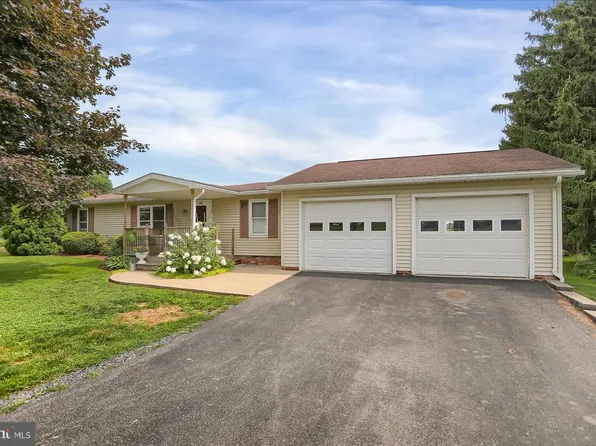 79 Grand St, Belleville, PA 17004