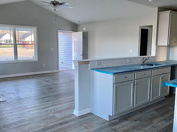5th image of 115 Highland Park Dr