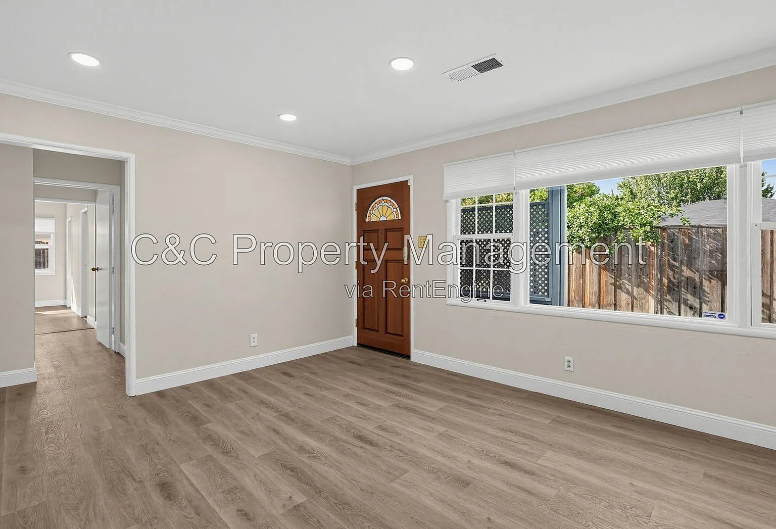 4 bed, 2.0 bath, 1620 sqft, $3,900 — Photo 3