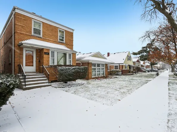 5740 S Monitor Ave, Chicago, IL 60638