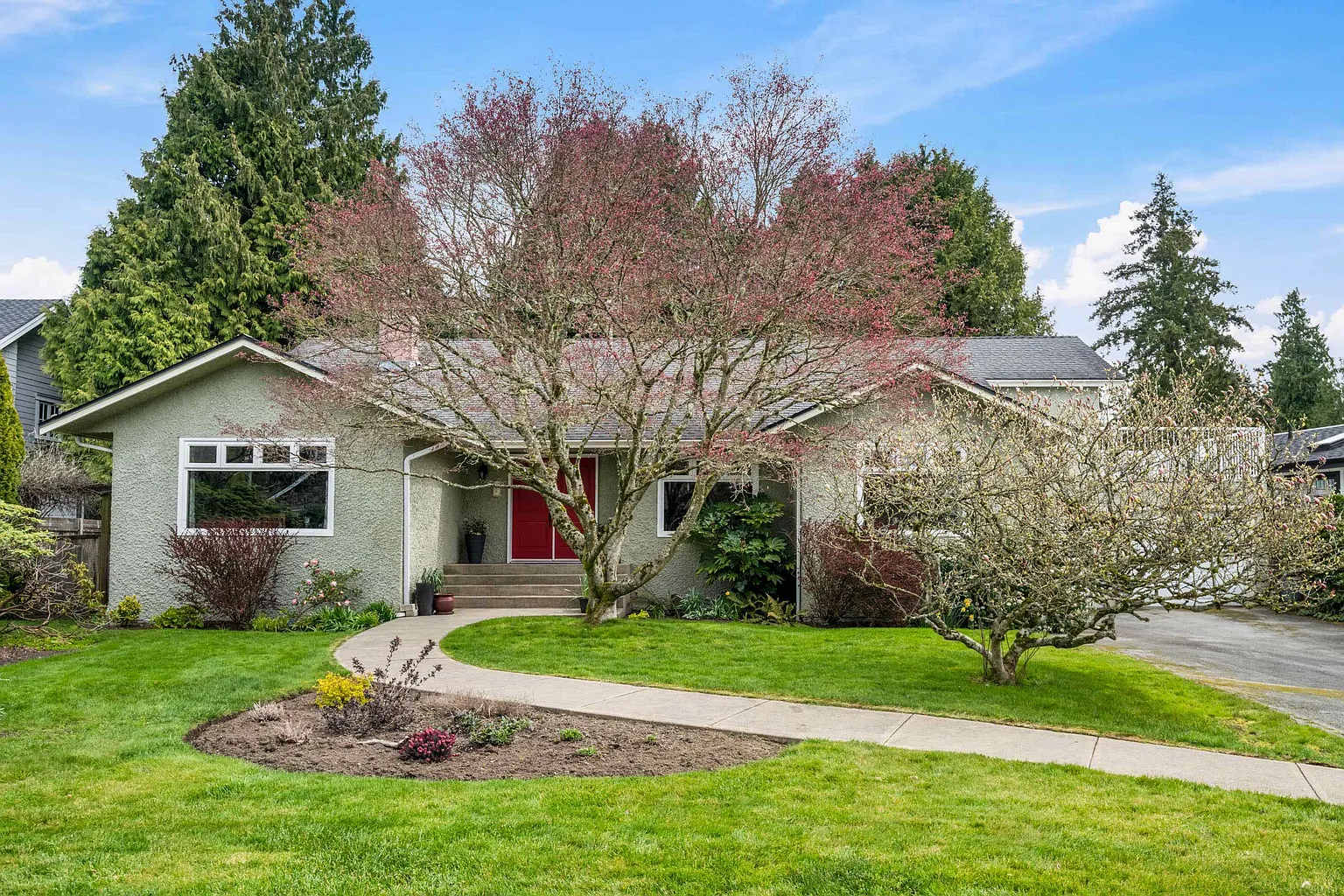 4970 Dogwood Ln photo 1
