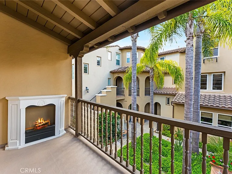 21261 Baeza Cir — Photo 13