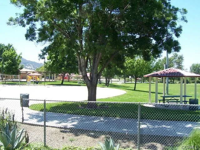 Park Next Door