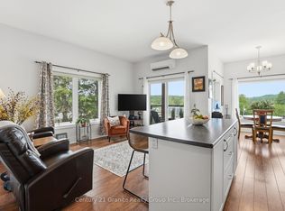 9 Newcastle St #303, Minden Hills, ON K0M2K0