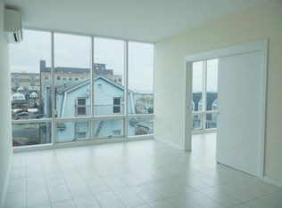142 Beach 96 St, Far Rockaway, NY 11693