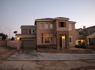 6698 Lasseron Dr, Palmdale, CA 93552