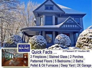 31 Pleasant St, Houlton, ME 04730
