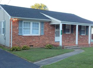 39 Roller Ave, Mount Sidney, VA 24467