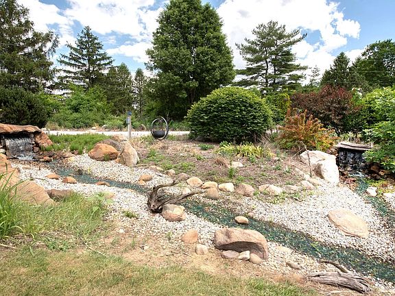 3rd image of 2132 State Road 225 E