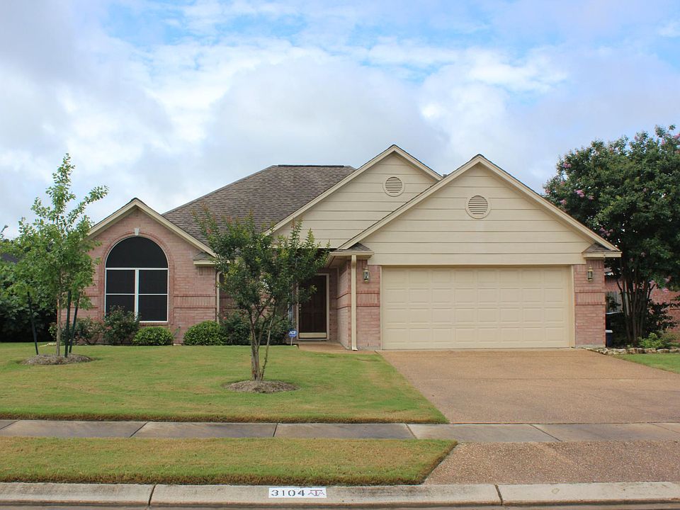 1st image of 3104 Pleasant Grove Dr