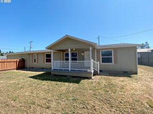 1312 Maryland Ave, Myrtle Point, OR 97458