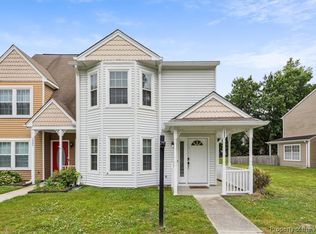 106 Heather Way APT F, Yorktown, VA 23693