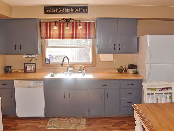 Large Kitchen