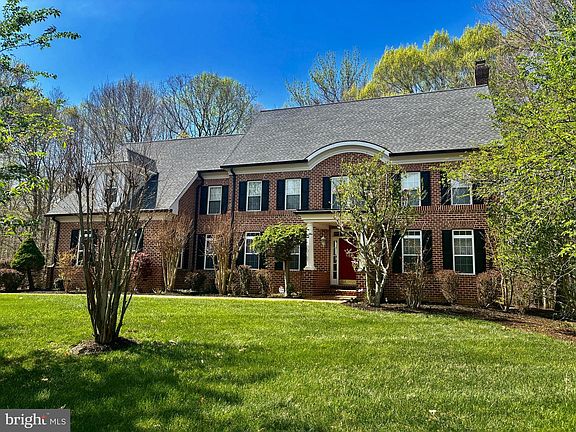 3rd image of 6545 Chelsea Way