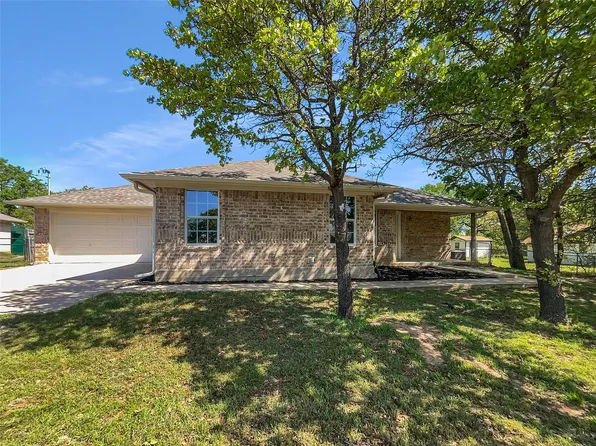 1712 Willow Wood Dr, Weatherford, TX 76020