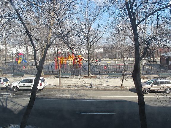 3rd image of 4109 41st St APT 2J