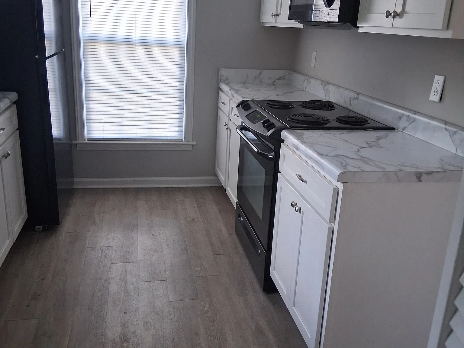 2 bed, 1.5 bath, $1,150 — Photo 3