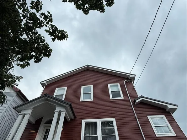130 W 3rd St APT 2, Oswego, NY 13126
