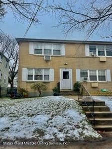 28 Floyd St, Staten Island, NY, 10310