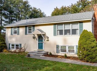 155 Groton Rd, Shirley, MA 01464