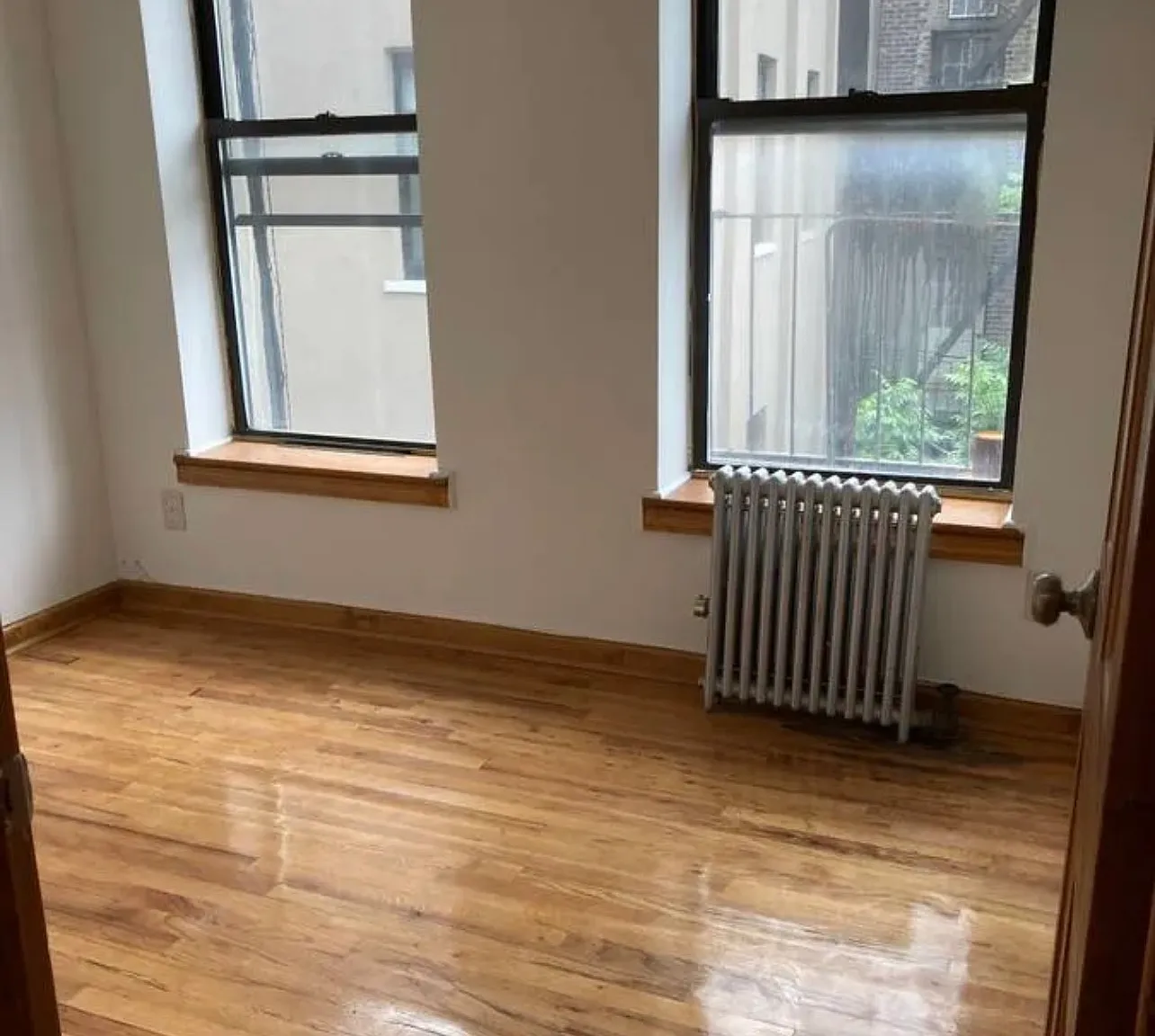 352 East 91st Street — Photo 4